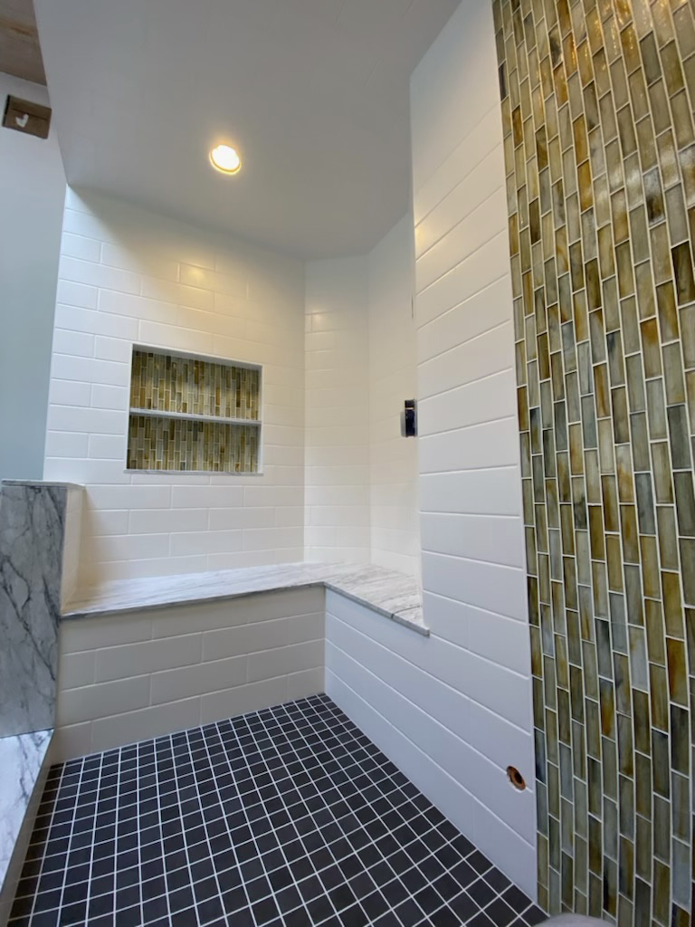 E2E192D6-E072-4EEB-8A29-61AA413614D4 E2E192D6-E072-4EEB-8A29-61AA413614D4